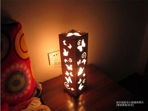 光影之間 現(xiàn)代簡(jiǎn)約臺(tái)燈點(diǎn)亮生活的溫柔角落